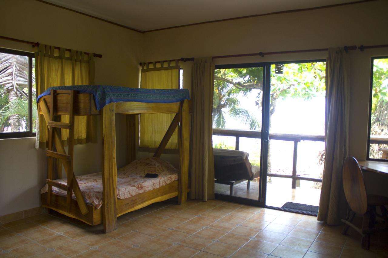 יקו Hotel Sandpiper מראה חיצוני תמונה