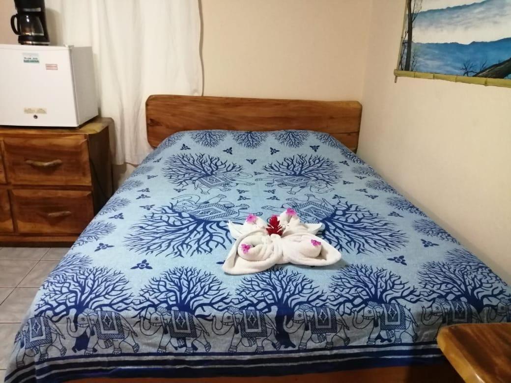 יקו Hotel Sandpiper מראה חיצוני תמונה